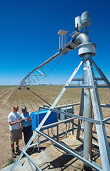 160px-Center-pivot_irrigation.jpg